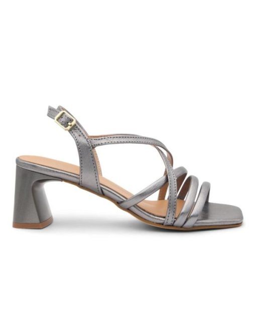 Modaora.shop5d8f27db52 1